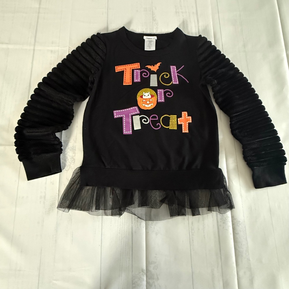 Forever Me Girls Black Halloween Trick or Treat Sweatshirt Tulle Hem Size 7/8